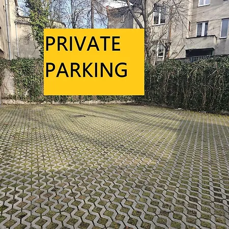 Urban No 4a - Air Condition - Garden - Free Parking * Chorzów