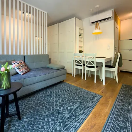 Apartamento Urban No 4a - Air Condition - Garden - Free Parking Chorzów