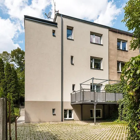Urban No 4a - Air Condition - Garden - Free Parking Apartamento *
